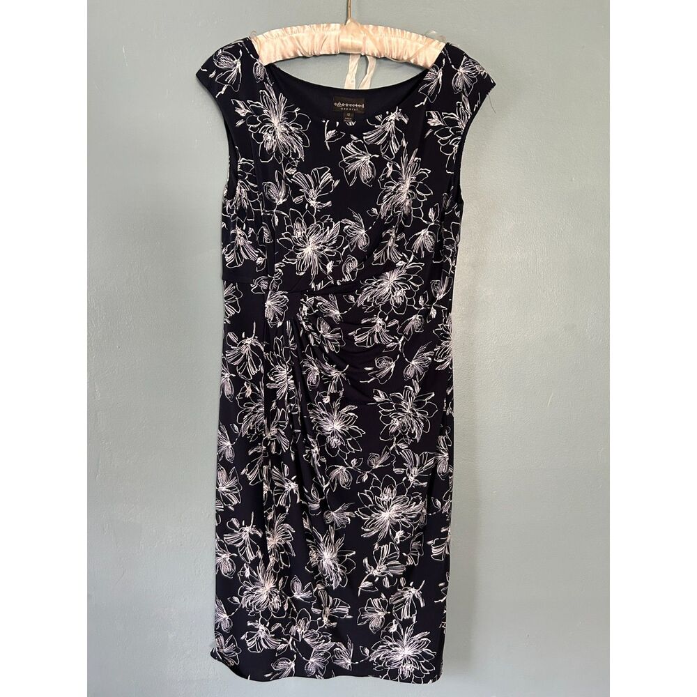 Connected Apparel navy blue/white sleeveless dress with ruching at waist size 12